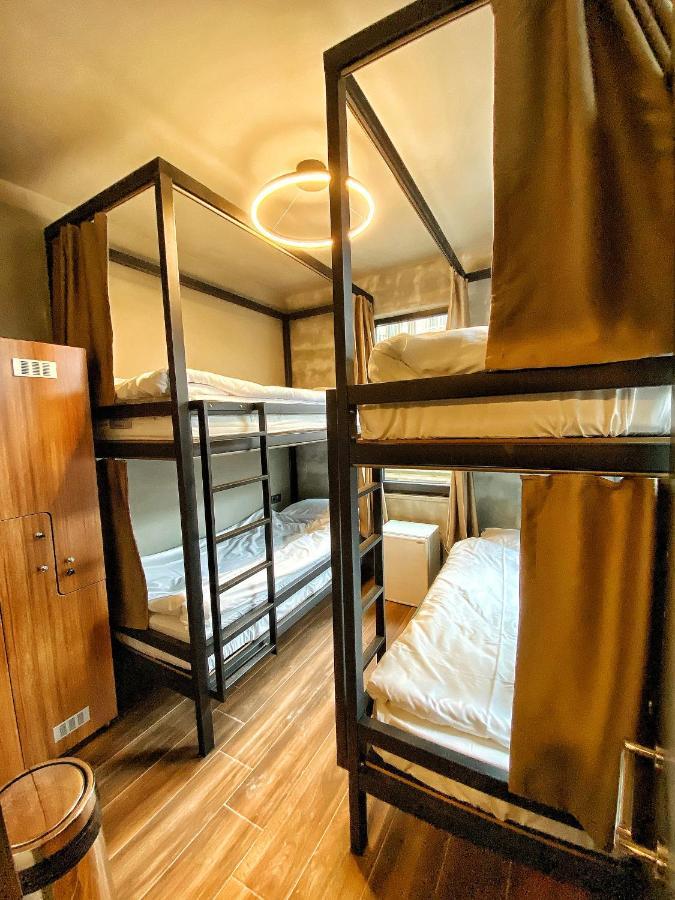 Nomad Hostel Karakoey Estambul Exterior foto